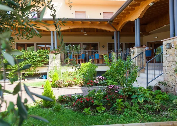 Hotel Villa Isabella Brenzone sul Garda